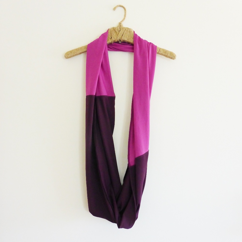Fabletics Infinity Scarf - Picture 2 of 5